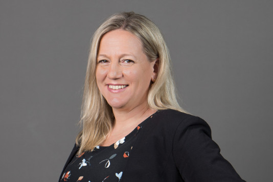 Julia Beel